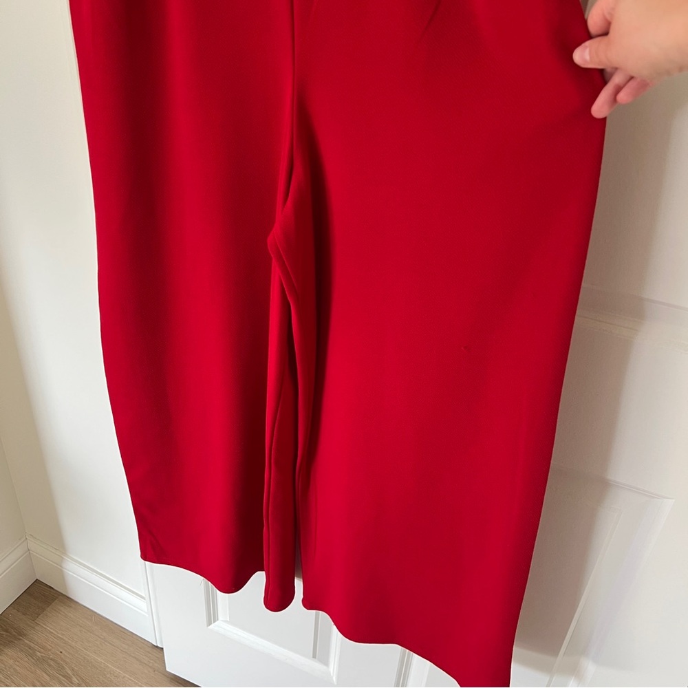 Boohoo Red Sleeveless Jumpsuit - Picture 8 of 10